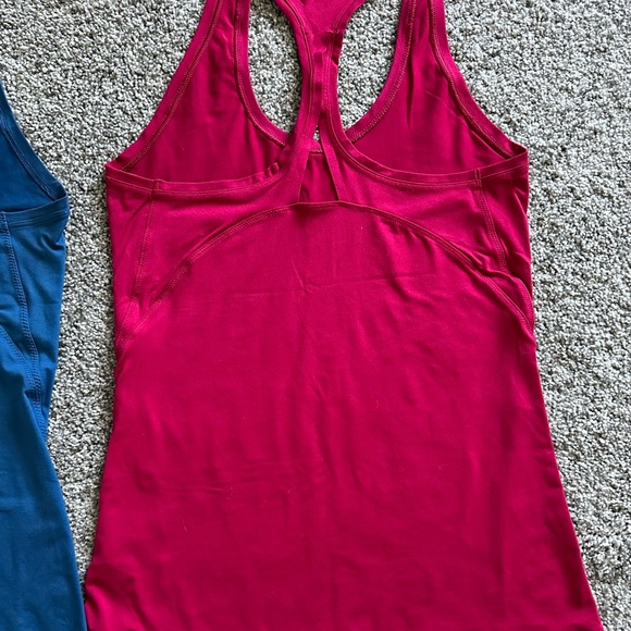 Lot of Athleta XS tanks. EUC. - Picture 6 of 6
